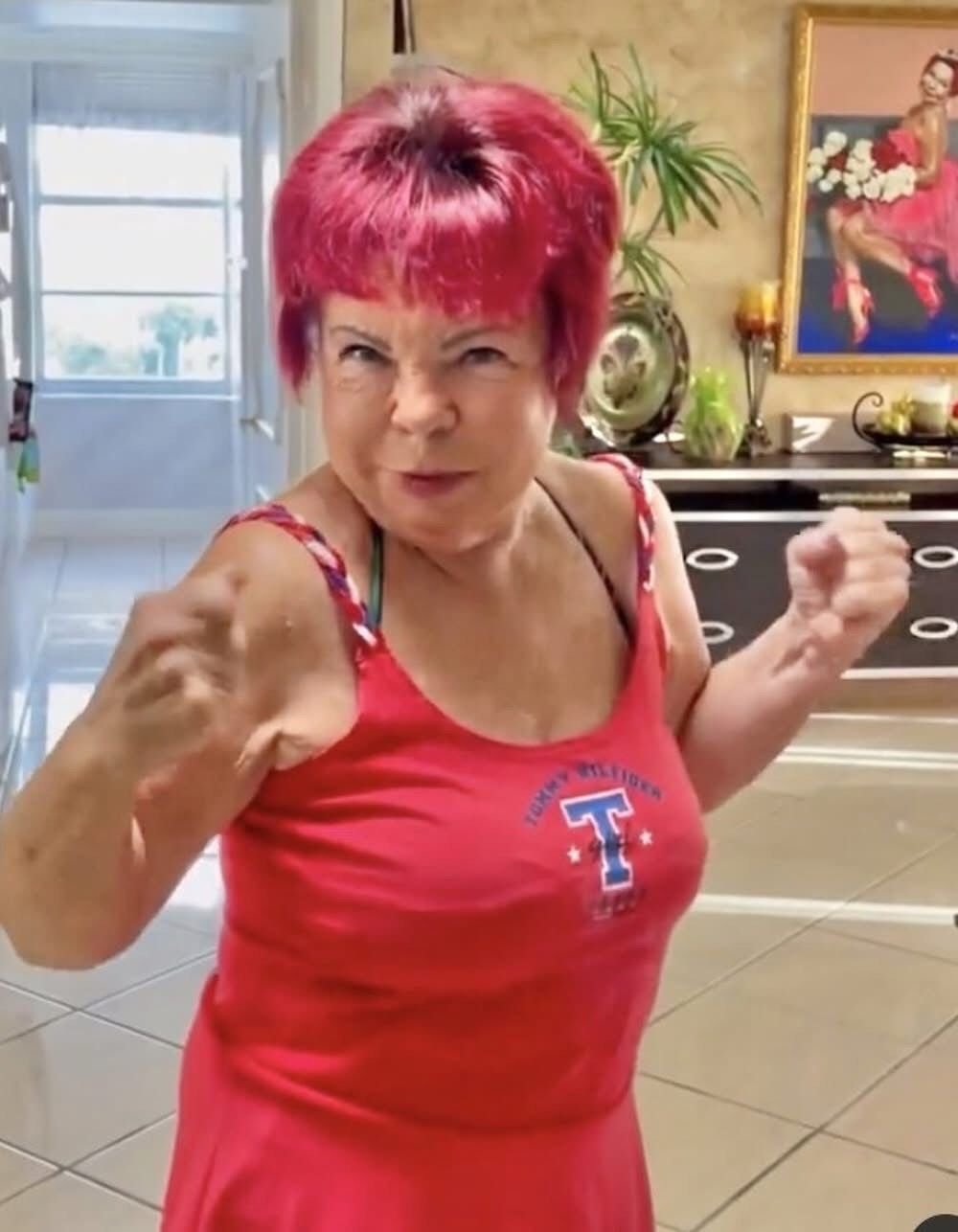 b5de307e-c5f6-45fc-98c4-ed80f4f1e513